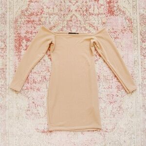 PrettyLittleThing, Woman’s Long Sleeve Off-Shoulder Dress